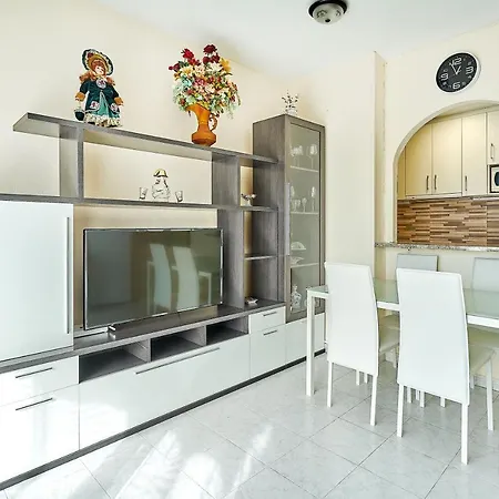 Espanhouse Godisa * 托雷维耶哈